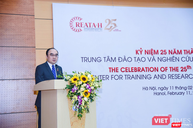 PGS.TS. Lê Minh Giang – Trưởng phòng Sau đại học của Trường Đại học Y Hà Nội, Phó Giám đốc Trung tâm - chia sẻ về những mục tiêu mà Trung tâm hướng tới trong 5 năm tới PGS.TS. Lê Minh Giang – Trưởng phòng Sau đại học của Trường Đại học Y Hà Nội, Phó Giám đốc Trung tâm - chia sẻ về những mục tiêu mà Trung tâm hướng tới trong 5 năm tới