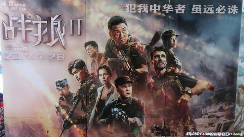 Ông Đới Húc cho rằng Trung Quốc cần từ bỏ lối tư duy hiếu chiến kiểu phim "Chiến Lang" (Ảnh: Sina). Ông Đới Húc cho rằng Trung Quốc cần từ bỏ lối tư duy hiếu chiến kiểu phim "Chiến Lang" (Ảnh: Sina).