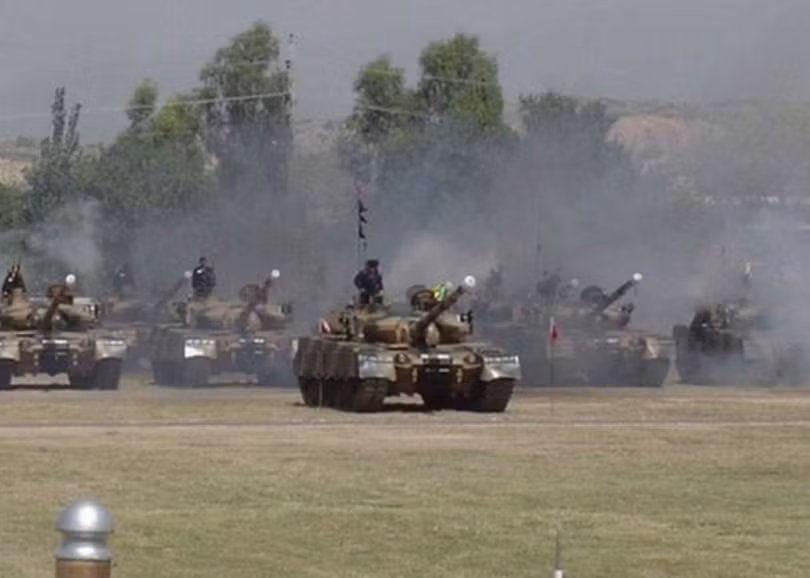 Trung Quốc đã triển khai xe tăng hiện đại T-90 tới thung lũng Galwan (Ảnh: Đông Phương).