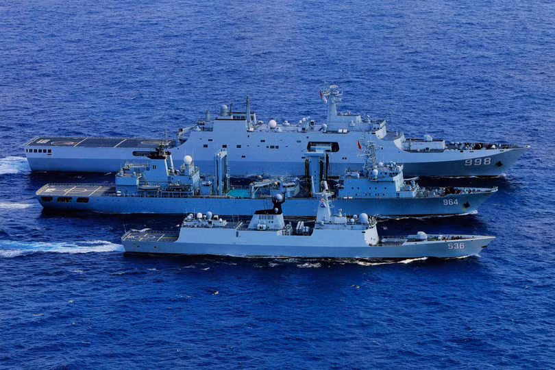 Biên đội tàu Trung Quốc tham gia diễn tập đổ bộ chiếm đảo ở vùng biển Hoàng Sa từ 1 đến 5/7 (Ảnh: toutiao).