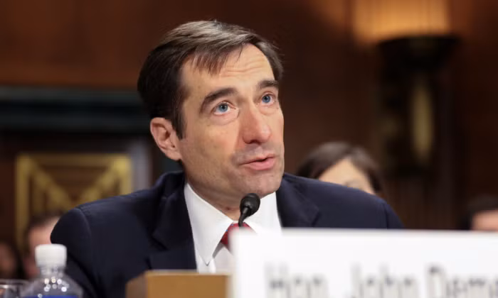 Ông Ông John Demers, Trợ lý Bộ trưởng Tư pháp Mỹ cáo buộc 4 quân nhân Trung Quốc phạm tội lừa đảo visa (Ảnh: DJY).