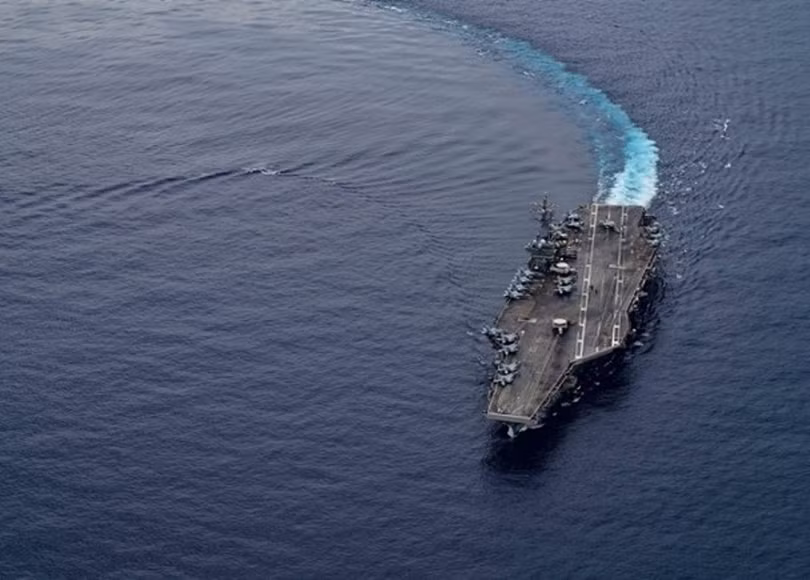 USS Ronald Reagan trên Biển Đông (Ảnh: Dongfang).