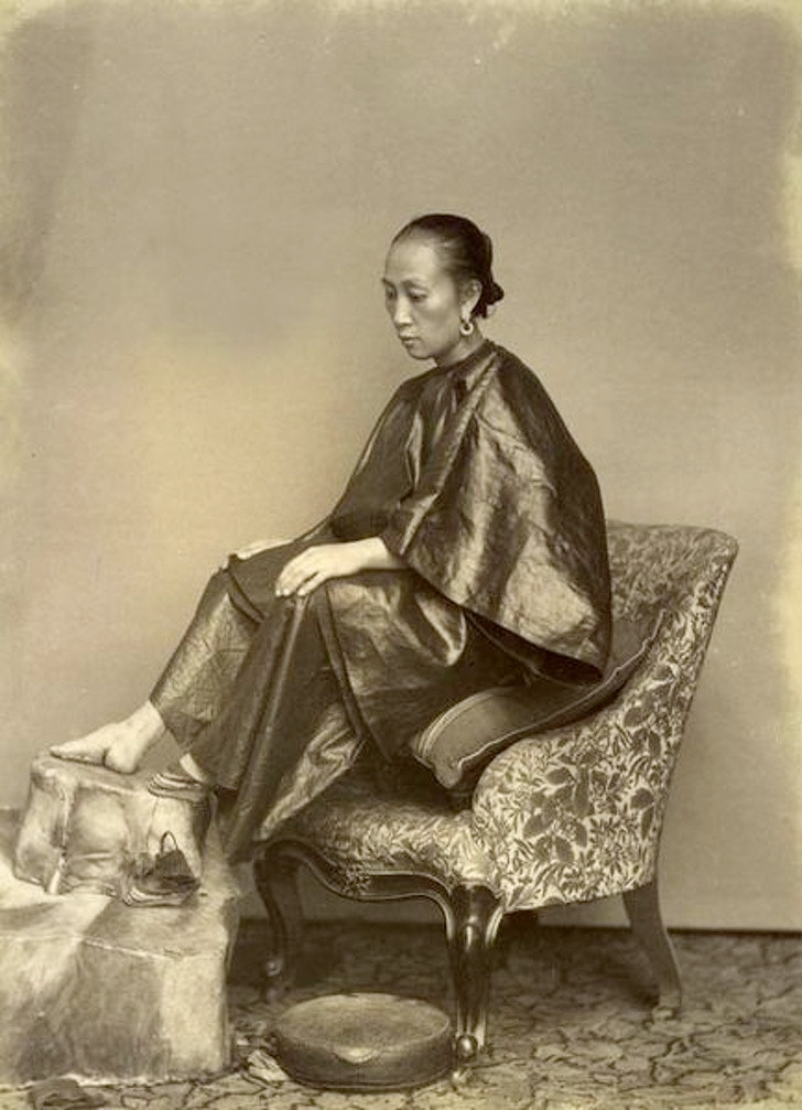 10 phương pháp làm đẹp kỳ lạ trong quá khứ ảnh 5