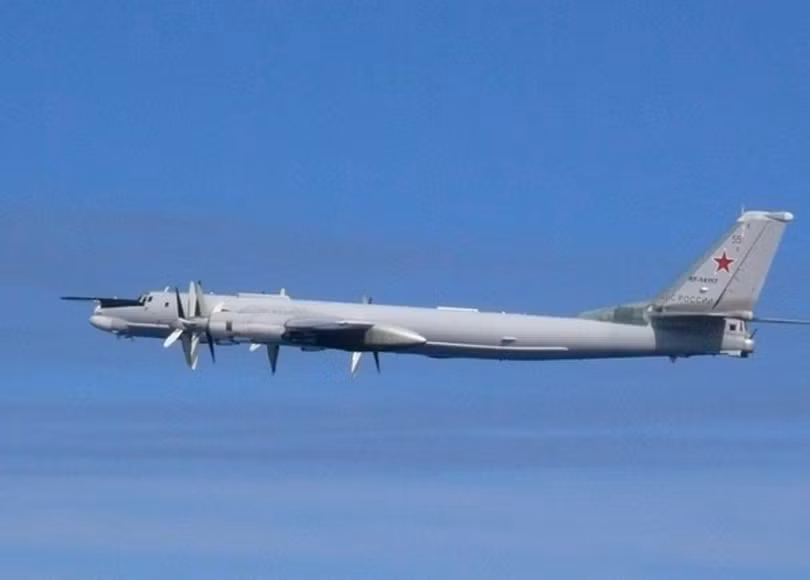 Máy nay ném bom TU-95 của Nga