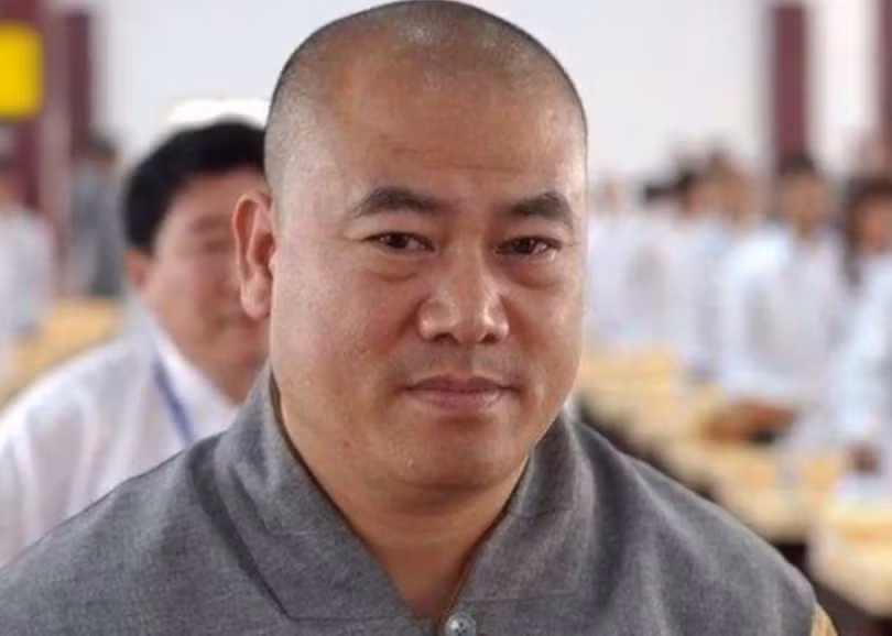Thích Vĩnh Húc,kẻ cầm đầu băng nhóm tội phạm, tự xưng là võ tăng, Tổng giáo đầu của Thiếu Lâm Tự Tung Sơn