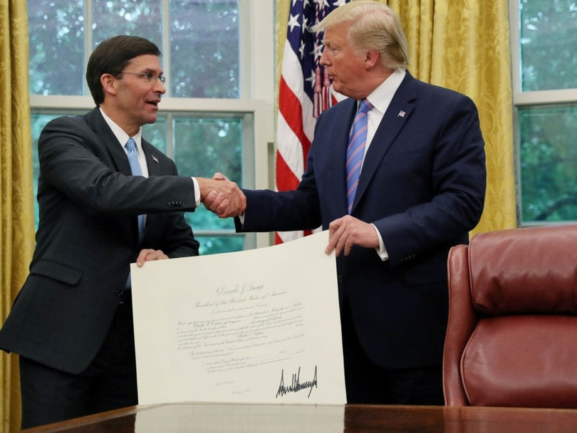 Ngày 23/7/2019, Tổng thống Donald Trump quyết định bổ nhiệm ông Mark Esper làm Bộ trưởng Quốc phòng Ngày 23/7/2019, Tổng thống Donald Trump quyết định bổ nhiệm ông Mark Esper làm Bộ trưởng Quốc phòng