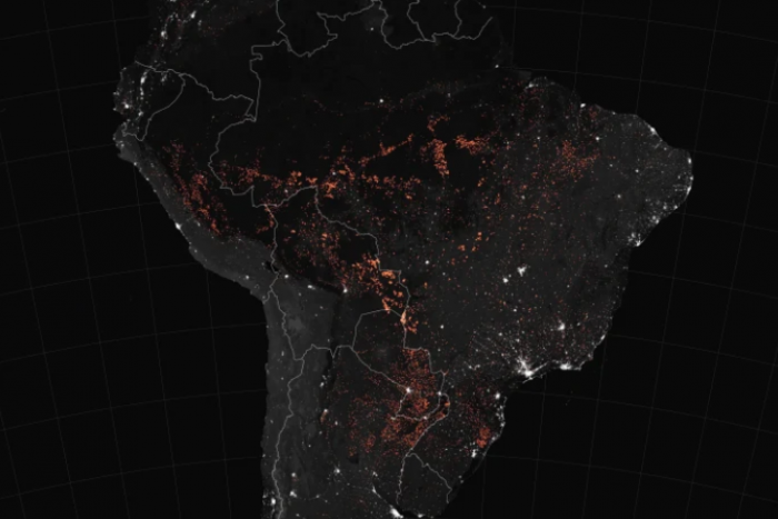 Cháy rừng Amazon, nhìn từ vũ trụ Cháy rừng Amazon, nhìn từ vũ trụ