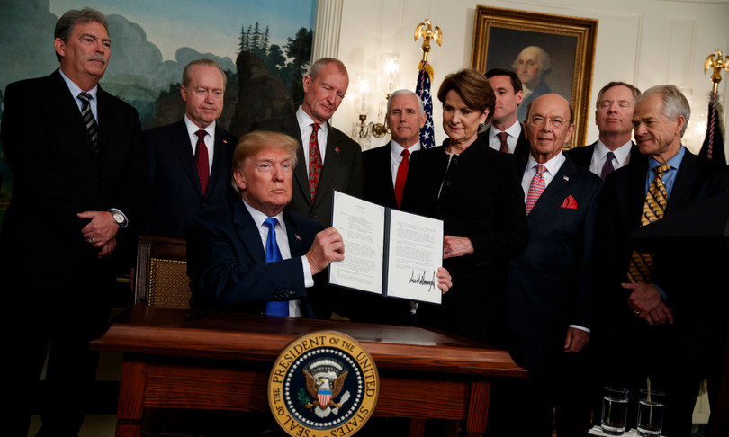 Ông Donald Trump đã tạo lập cho mình ê - kíp gồm những người có lập trường cứng rắn đối với Trung Quốc Ông Donald Trump đã tạo lập cho mình ê - kíp gồm những người có lập trường cứng rắn đối với Trung Quốc