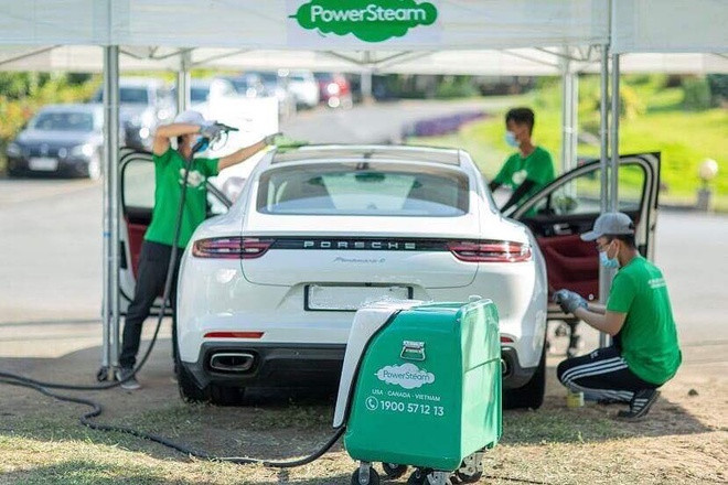 PowerSteam với công nghệ hơi nước bão hòa được gói gọn trong một chiếc thùng khiến dịch vụ rửa xe có thể diễn ra ở bất kỳ đâu. PowerSteam với công nghệ hơi nước bão hòa được gói gọn trong một chiếc thùng khiến dịch vụ rửa xe có thể diễn ra ở bất kỳ đâu.