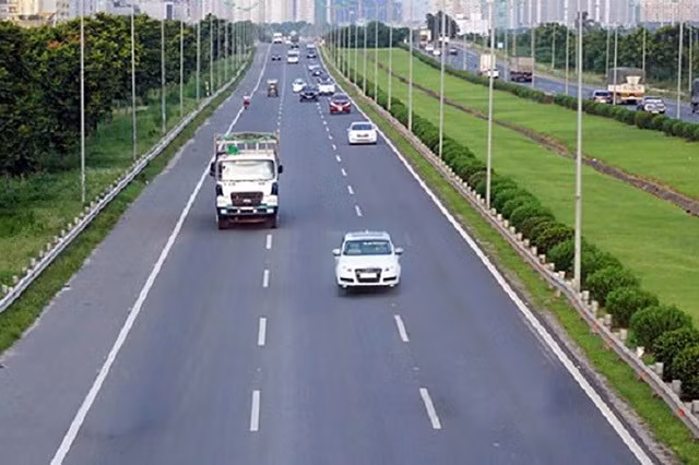 Những lỗi nào lái xe hay mắc phải trên đường cao tốc?