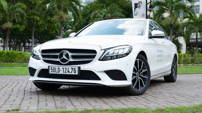 Giá bán của một chiếc Mercedes-Benz C200 lắp ráp chỉ cao hơn một chiếc Honda Accord vài chục triệu Giá bán của một chiếc Mercedes-Benz C200 lắp ráp chỉ cao hơn một chiếc Honda Accord vài chục triệu