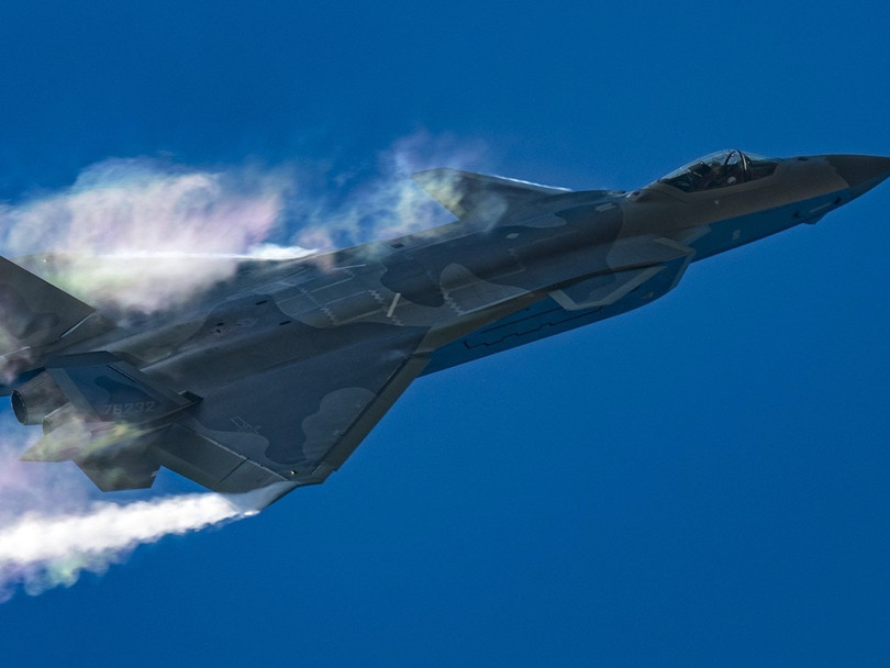 Máy bay tàng hình J-20 Máy bay tàng hình J-20