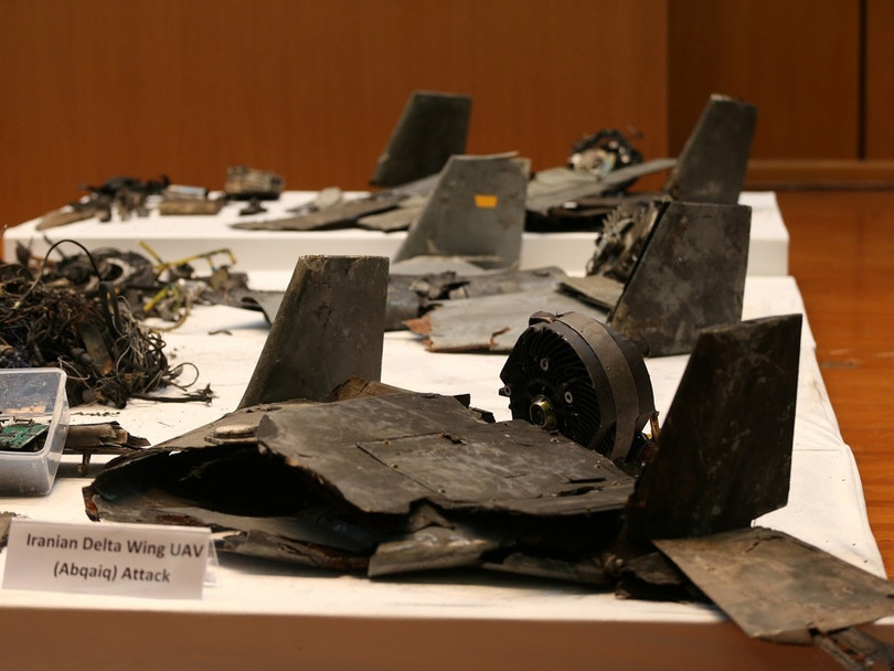 Xác một chiếc UAV được sử dụng để tấn công mỏ dầu của Ả rập Saudi hôm 14/9 Xác một chiếc UAV được sử dụng để tấn công mỏ dầu của Ả rập Saudi hôm 14/9