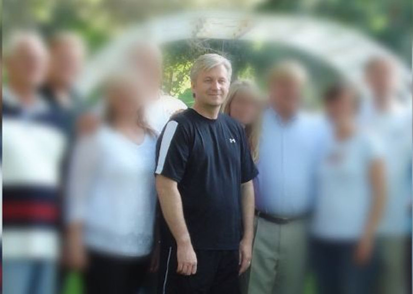 Ron Hansen khi chưa bị lộ