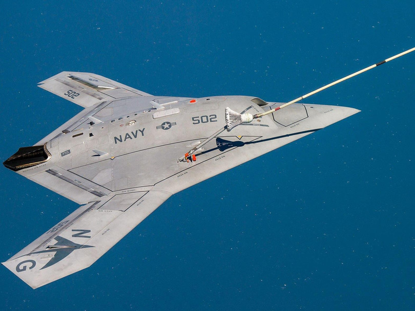 UAV X-47 của Mỹ đang được thử nghiệm UAV X-47 của Mỹ đang được thử nghiệm