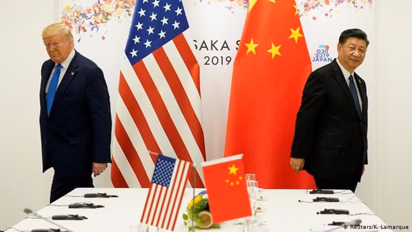 Do thương chiến leo thang, ông Donald Trump lần đầu tiên gọi ông Tập Cận Bình là "đối thủ". Ảnh: Reuters