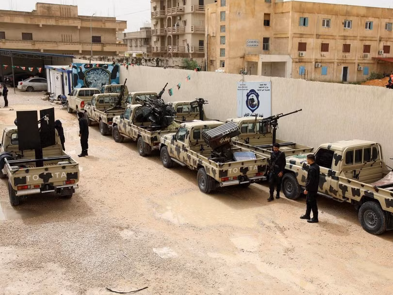 Một cánh quân của LNA đã có mặt trong thủ đô Tripoli. Một cánh quân của LNA đã có mặt trong thủ đô Tripoli.