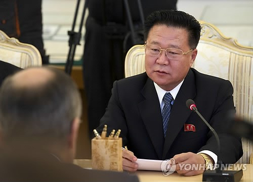 Ông Choe Ryong Hae - Phó Ủy viên trưởng thứ nhất Hội đồng nhà nước và Chủ tịch Đoàn chủ tịch Hội nghị nhân dân tối cao - nhân vật lãnh đạo thứ hai của Triều Tiên Ông Choe Ryong Hae - Phó Ủy viên trưởng thứ nhất Hội đồng nhà nước và Chủ tịch Đoàn chủ tịch Hội nghị nhân dân tối cao - nhân vật lãnh đạo thứ hai của Triều Tiên