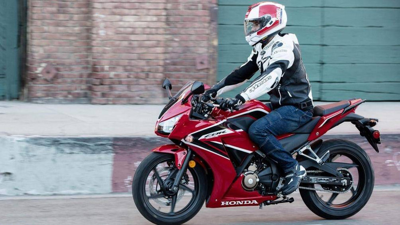 Vì Covid-19 nên sự kiện trình làng Honda CBR300R bị lùi lại