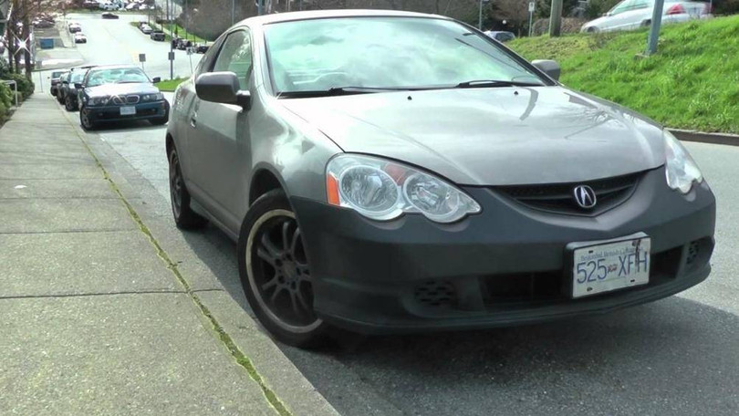 Một trong những âm thanh phổ biến nhất là tiếng “kẽo kẹt” từ vô lăng, khi tài xế đánh hết lái rồi trả lái