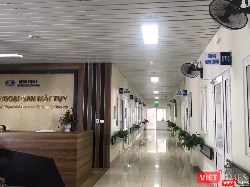 Bệnh viện K tăng cường cây xanh, máy điều hòa và quạt để phục vụ bệnh nhân trong những ngày nắng nóng