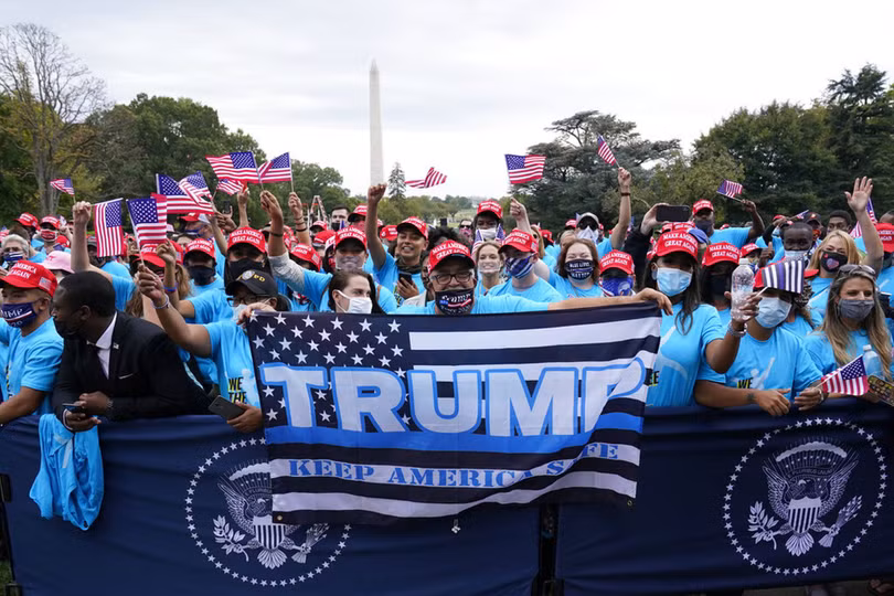 Những người ủng hộ ông Trump mong ông tiếp tục được bầu thêm nhiệm kỳ nữa (Ảnh: AP),