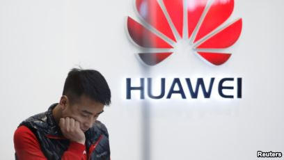 Ảnh: Reuters Ảnh: VOA News