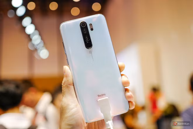 Cận cảnh loạt 3 smartphone Redmi 8: Camera 64MP đầu tiên tại Việt Nam, pin 5000mAh, giá từ 2.990.000 đồng - Ảnh 2.