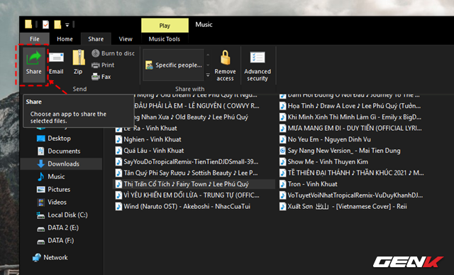 Tiếp theo hãy nhấp vào tùy chọn Share ở menu mở rộng của tab Share. Tiếp theo hãy nhấp vào tùy chọn Share ở menu mở rộng của tab Share.