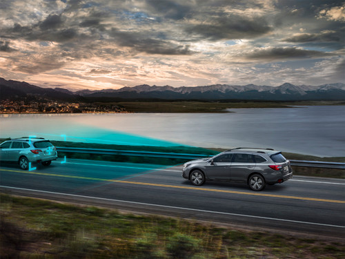 Công nghệ EyeSight quét và phân tích dữ liệu hình ảnh thu nhận để hỗ trợ người lái.