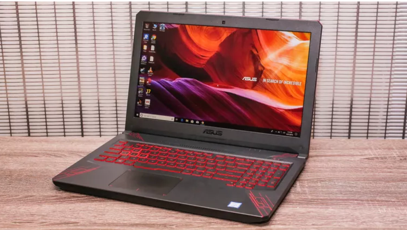 5 laptop giá dưới 1.000 USD dành cho game thủ
