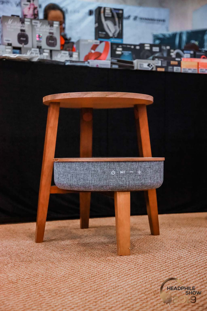 Headphile Show 2019: Loa di động tích hợp bàn sofa BT-Z5 & BT-Z9 phù hợp với không gian hiện đại ảnh 2