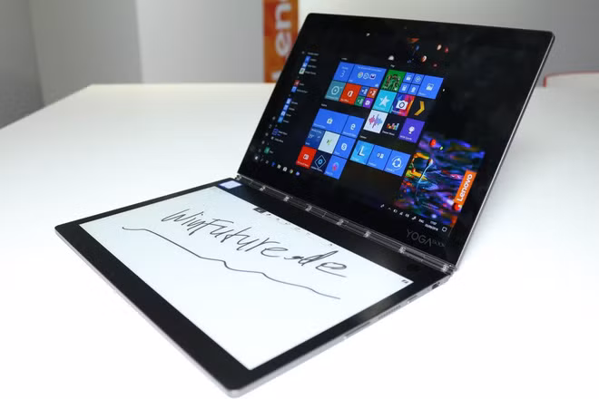 Chiếc laptop màn hình kép của Lenovo.