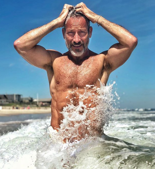 Nguồn: Bright Side