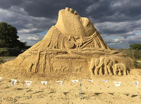 Nguồn: Bright Side