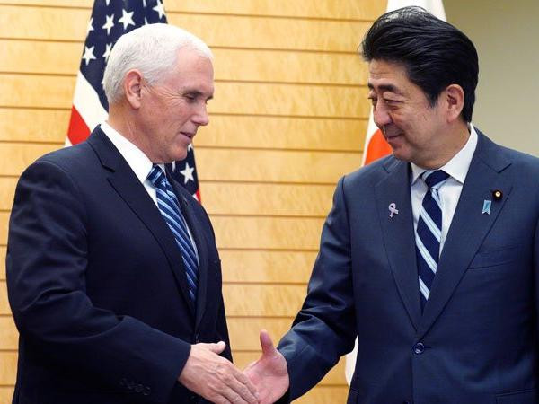 Mỹ và Nhật đã đề ra một loạt biện pháp để thực hiện chiến lược Ấn Độ – Thái Bình Dương. Mỹ và Nhật đã đề ra một loạt biện pháp để thực hiện chiến lược Ấn Độ – Thái Bình Dương.