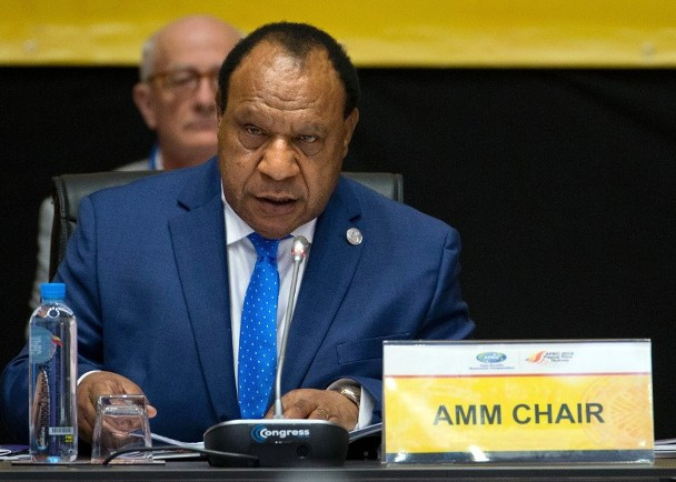 Ngoại trưởng Papua New Guinea Rimbink Pato. người kiên quyết từ chối gặp riêng các quan chức Trung Quốc Ngoại trưởng Papua New Guinea Rimbink Pato. người kiên quyết từ chối gặp riêng các quan chức Trung Quốc