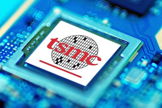 Huawei phụ thuộc khá nhiều vào nguồn cung chip từ TSMC, đặc biệt trong các dòng điện thoại thông minh cao cấp và trạm gốc 5G. Ảnh: Caixin Global Ảnh: Caixin Global