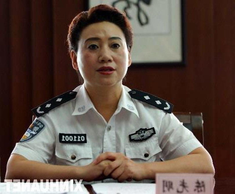 Trần Quang Minh, "Nữ anh hùng công an" được 4 sếp "đào tạo trên giường"