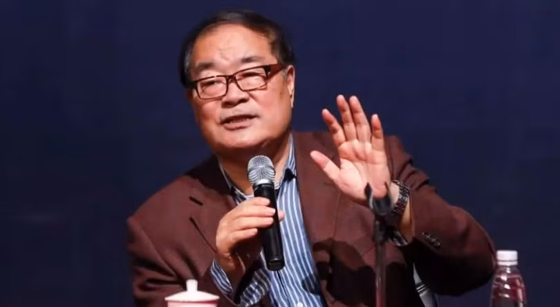 Ông Ngụy Kiệt, nhà kinh tế và Giáo sư của Học viện Quản lý Kinh tế của Đại học Thanh Hoa cảnh báo về nguuy cơ khủng hoảng nợ dẫn đến khủng hoảng tài chính Ông Ngụy Kiệt, nhà kinh tế và Giáo sư của Học viện Quản lý Kinh tế của Đại học Thanh Hoa cảnh báo về nguuy cơ khủng hoảng nợ dẫn đến khủng hoảng tài chính