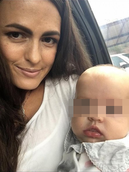 Chị Christina Marie Langford và con trai đã bị sát hại trong vụ thảm sát