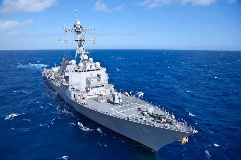 Tàu tuần dương lớp Aegis USS Chancellorsville CG-62 của quân đội Mỹ đã đi qua eo biển Đài Loan vào ngày 12/11,