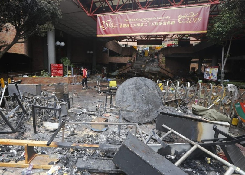 Dấu vết các vụ đốt phá trong trường Dấu vết các vụ đốt phá trong trường