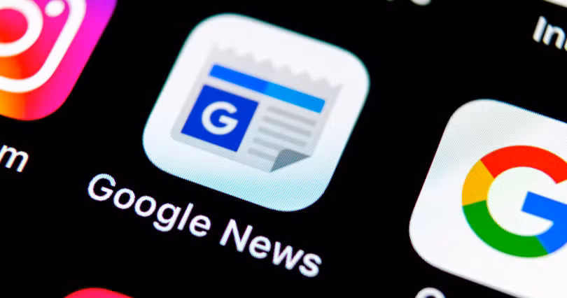 Giới chức các nước khó mà đứng về phía các nền tảng công nghệ. Ảnh: Search Engine Journal.