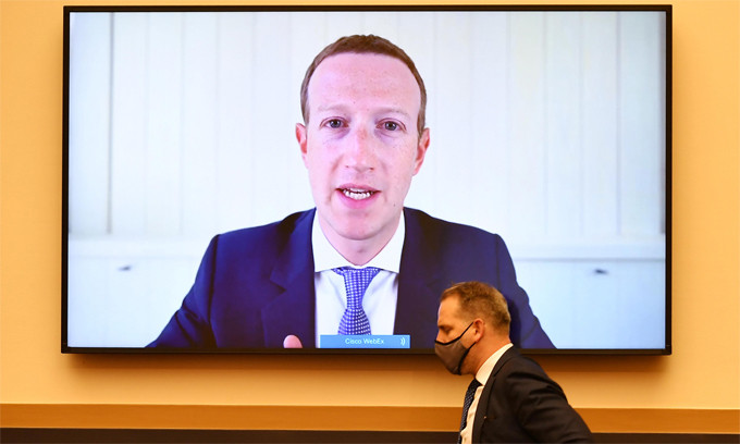 Zuckerberg điều trần trước Tiểu ban Tư pháp Hạ viện cuối tháng 6. Ảnh: Reuters.