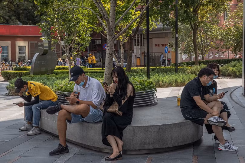 Người Trung Quốc đã quá quen với các công cụ tìm kiếm, mạng xã hội và app mua sắm do Trung Quốc phát triển. Ảnh: Shutterstock.