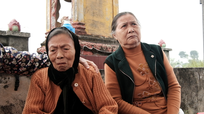 Hai mẹ liệt sĩ bị nhầm mộ con 