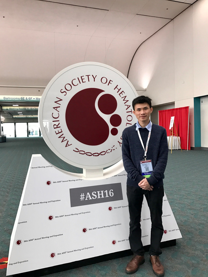 GS. Nguyễn Đăng Hùng Khi dự hội nghị thường niên Hội huyết học Mỹ