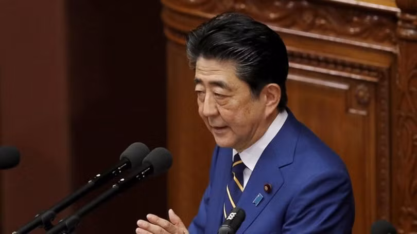 Thủ tướng Nhật Bản Shinzo Abe: tất cả những công dân Nhật muốn trở về từ Trung Quốc sẽ được đáp ứng bằng các chuyến máy bay thuê gọn (Ảnh: Đa Chiều).
