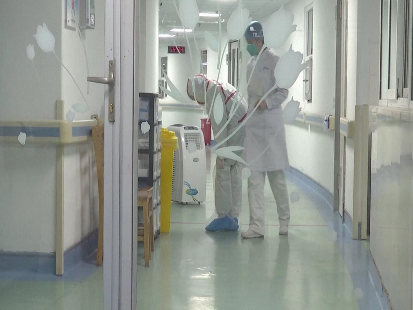 Một khu vơcj điều trị cách ly bệnh nhân viêm phổi lạ ở Vũ Hán (Ảnh: Đa Chiều).